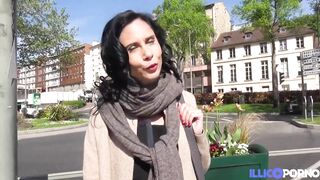 Elise, a very naughty teacher, fucks the supervisor of her college