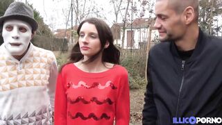 Pauline young mom loves double penetrations