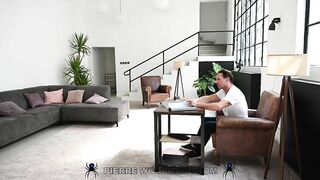 Hot euro babes sexy threesome